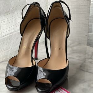 Louboutin Claudia patent heel